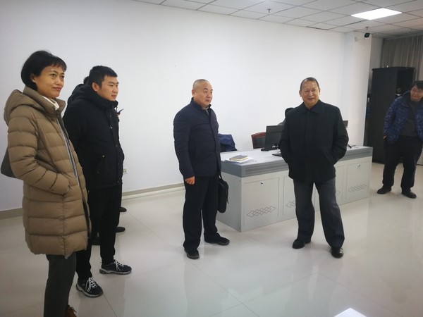 eda3eacc1956cf5a4846cb7edf2d930.jpg